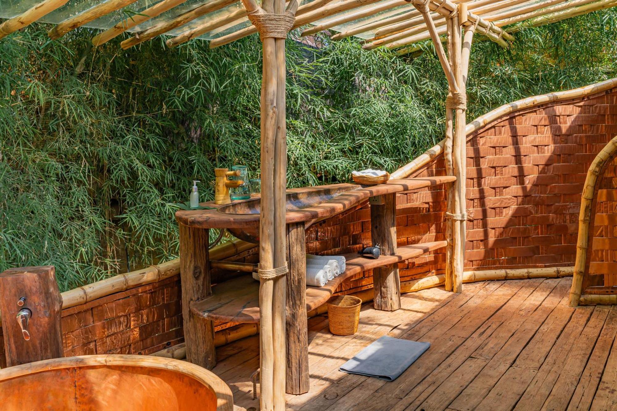 Bambu Indah Resort Ubud Exterior foto