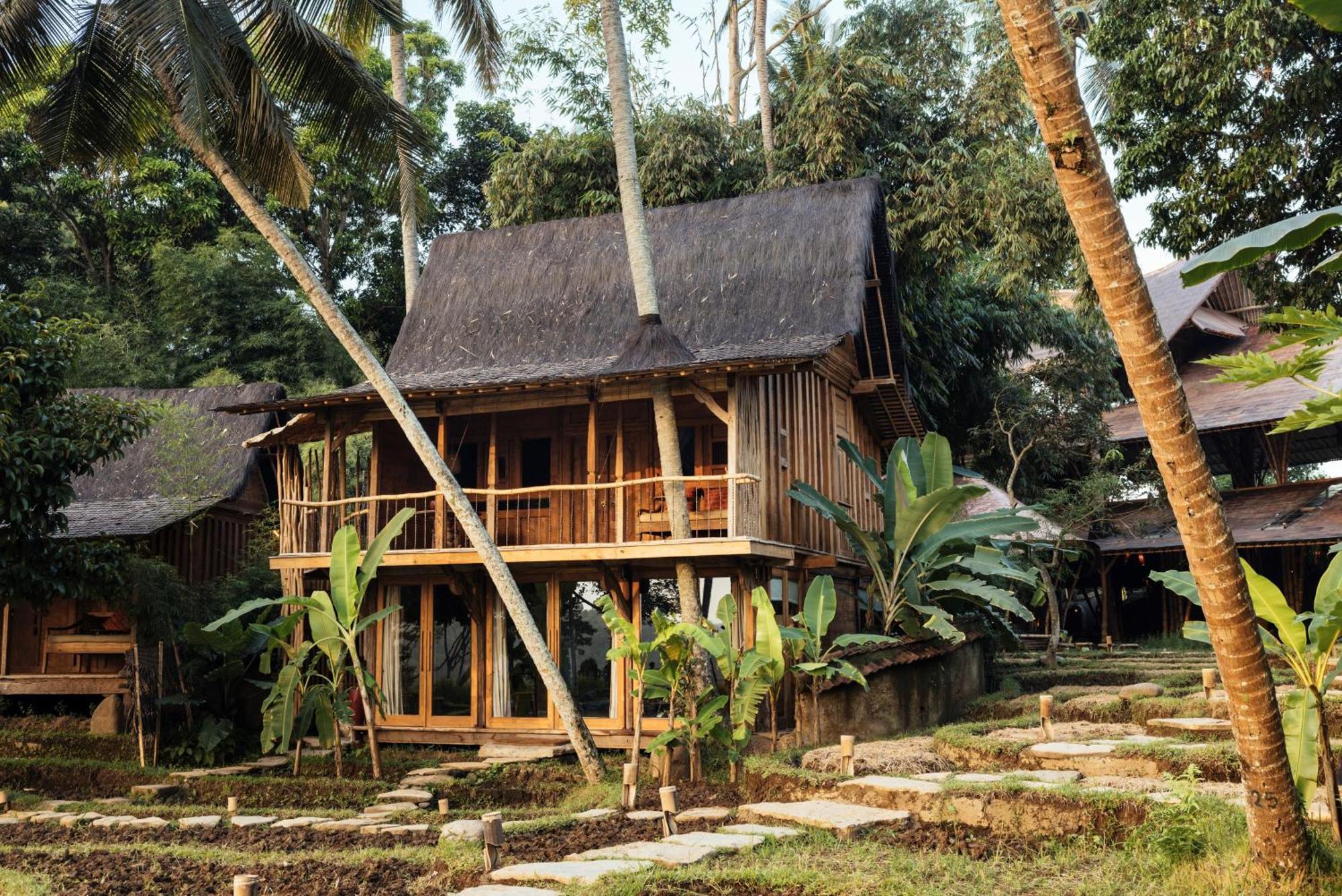 Bambu Indah Resort Ubud Exterior foto